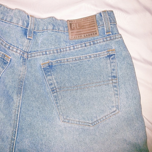 VINTAGE Ralph Lauren Jean Shorts - HiWaist - Picture 4 of 5